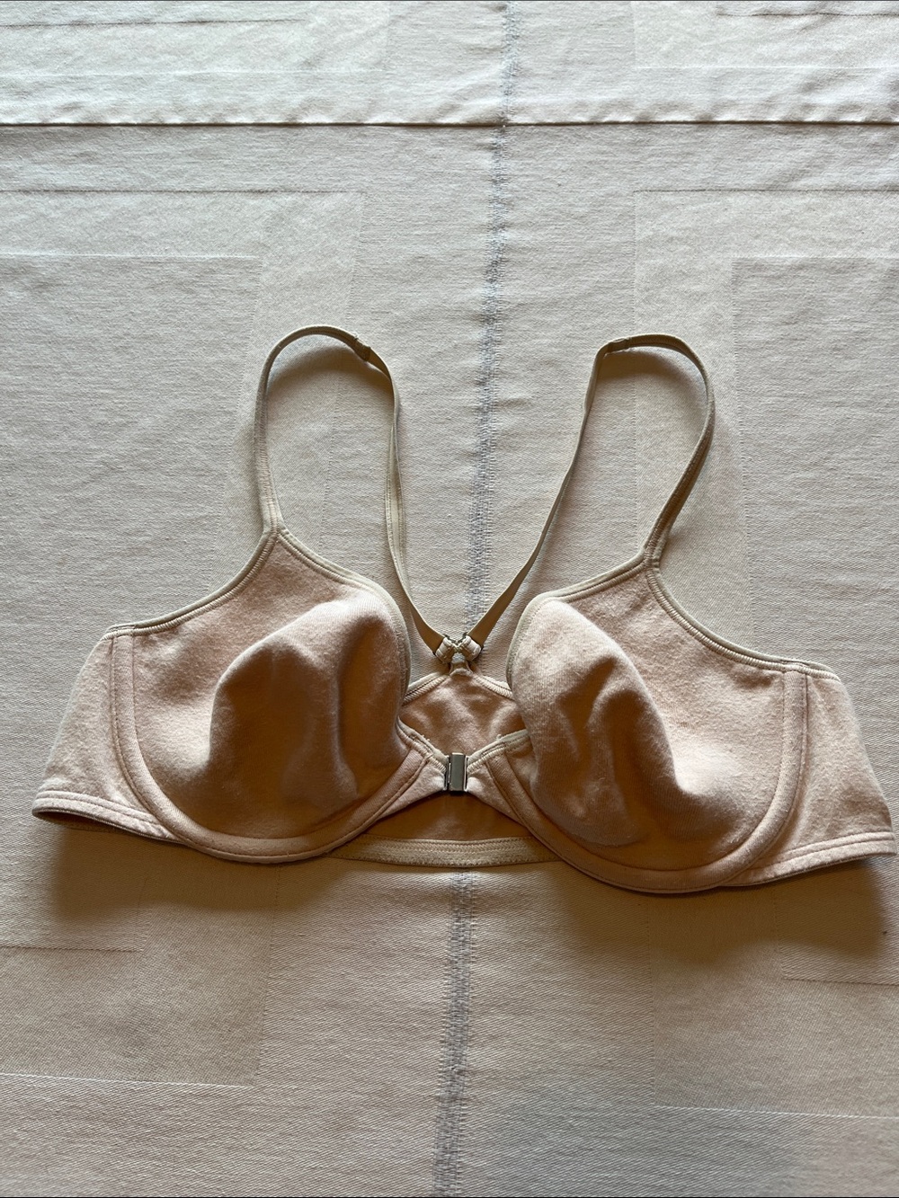 Gap Everyday Comfort Underwire Bra in Beige - Classic Support